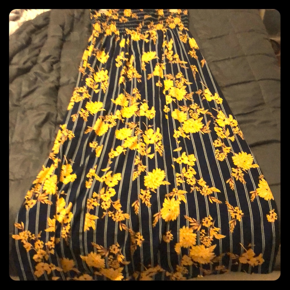 Strapless dress